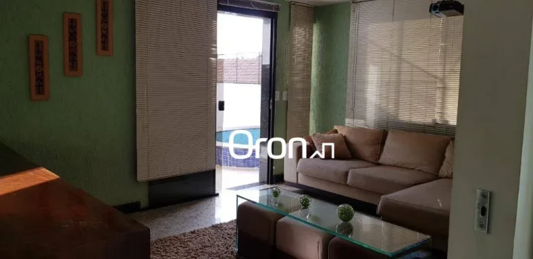 Imagem Sobrado à venda, 314 m² por R$ 1.300.000,00 - Setor dos Funcionários - Goiânia/GO