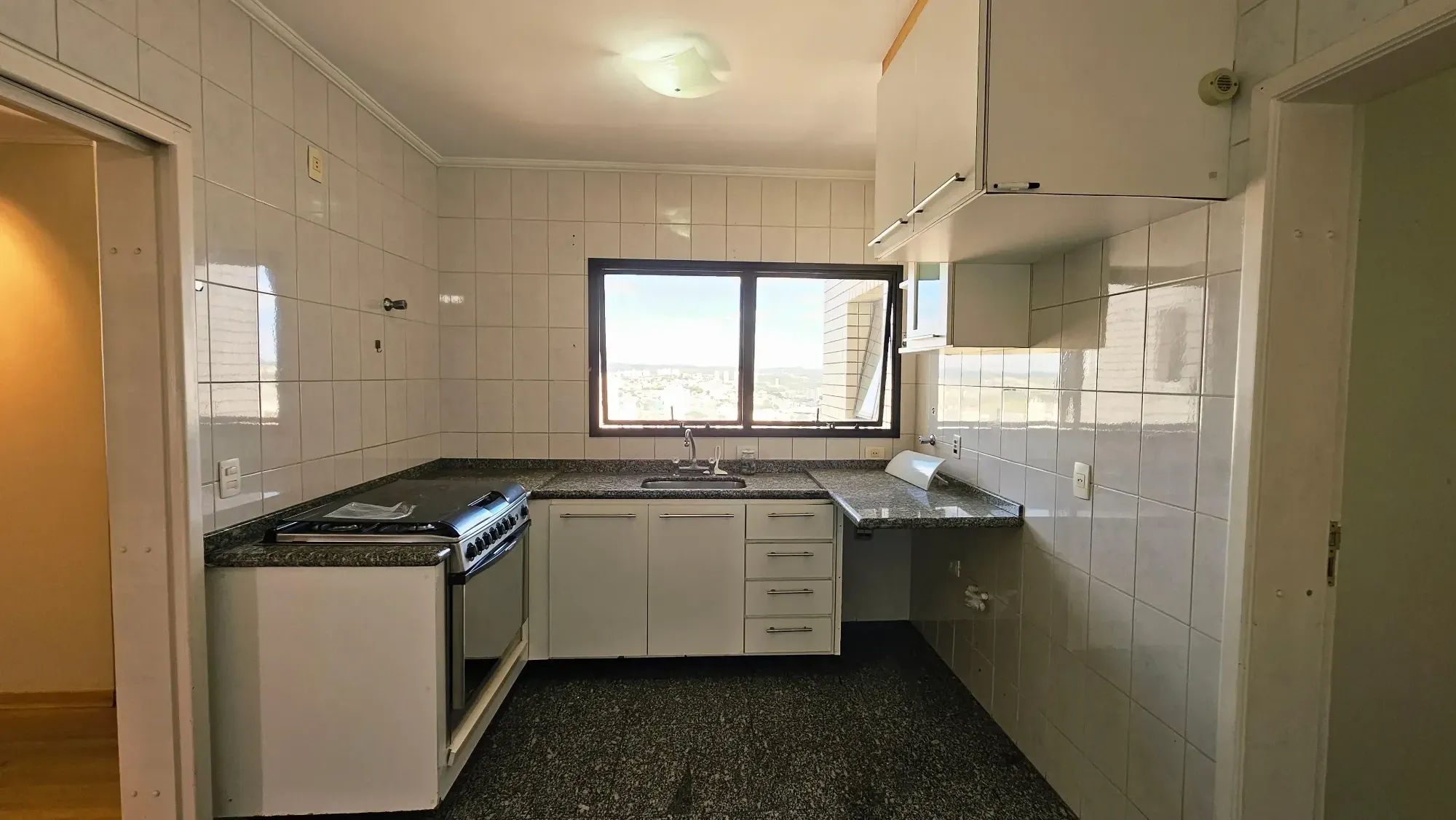 Imagem Apartamento com 3 Quartos à Venda, 226 m² em Centro - Jundiaí