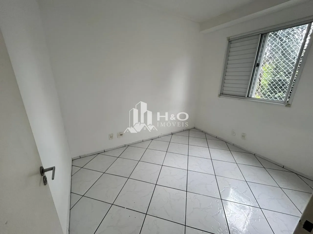Imagem Apartamento para Locação na Vila Talarico - 2 Dormitórios | Condomínio Completo