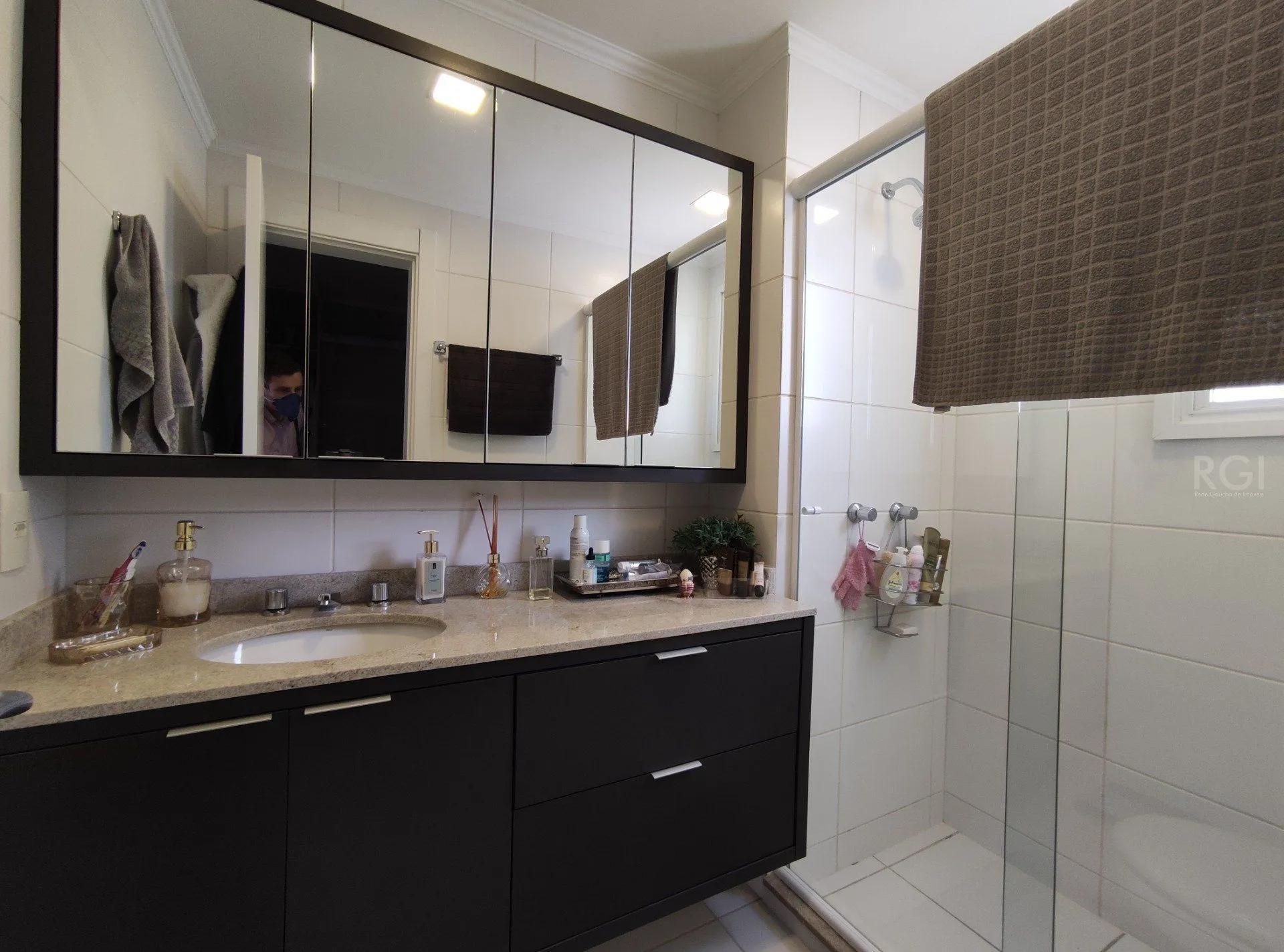 Imagem Apartamento para Venda - 162.53m², 3 dormitórios, sendo 3 suites, 2 vagas - Jardim Do Salso