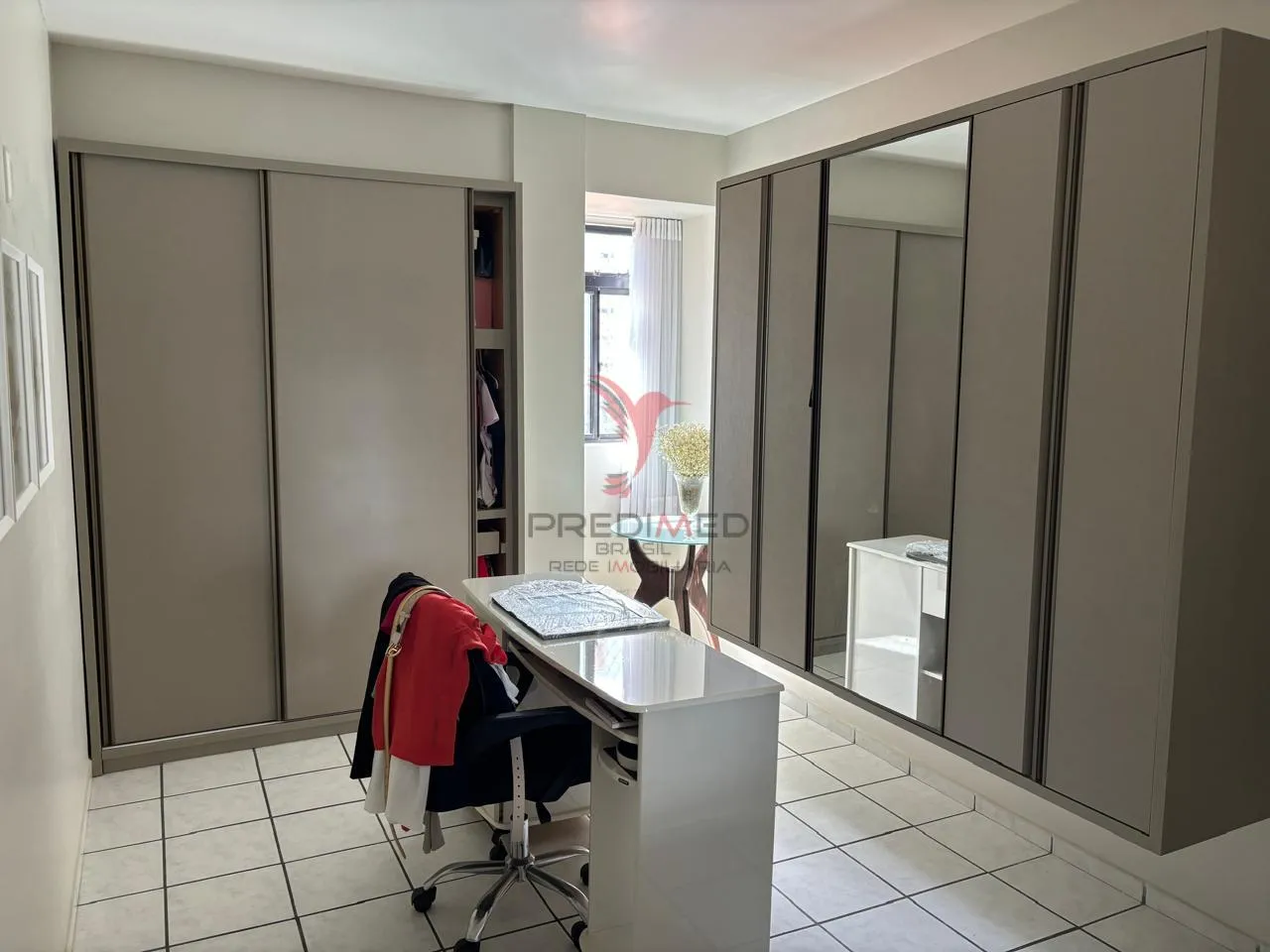 Imagem Apartamento porteira fechada, com varanda gourmet, 2 Vagas, em Manaíra , João Pessoa