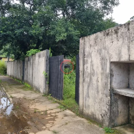Imagem TERRENO PLANO COM ESCRITURA DEFINITIVA, COM 1.150 METROS, TODO MURADO,EM BOISSUCANGA. OTIMA LOCALIZAÇÃO