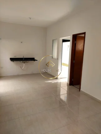 Imagem Casa Sobrado 3 dormitórios ( 1 suíte), com quintal, 2 vagas, Sjc.