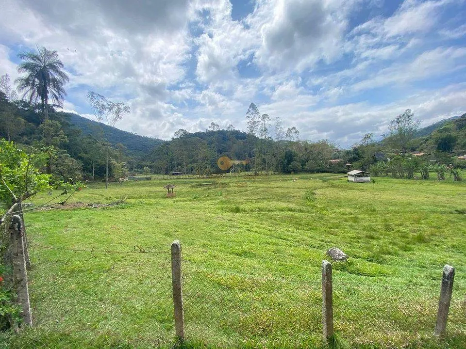 Imagem Casa para Venda em Teresópolis / RJ no bairro Canoas