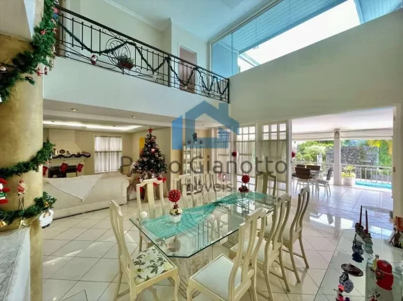 Imagem Casa de Luxo no Condomínio São Paulo II Granja Viana