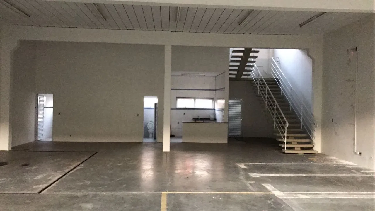 Imagem Galpão Comercial de 489 m² para Venda e Locação no Centro de Sorocaba ? Próximo ao Terminal SP e Rodoviária