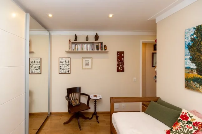 Imagem Apartamento à venda em São Paulo, Vila Nova Conceição, com 3 quartos, 161m2
