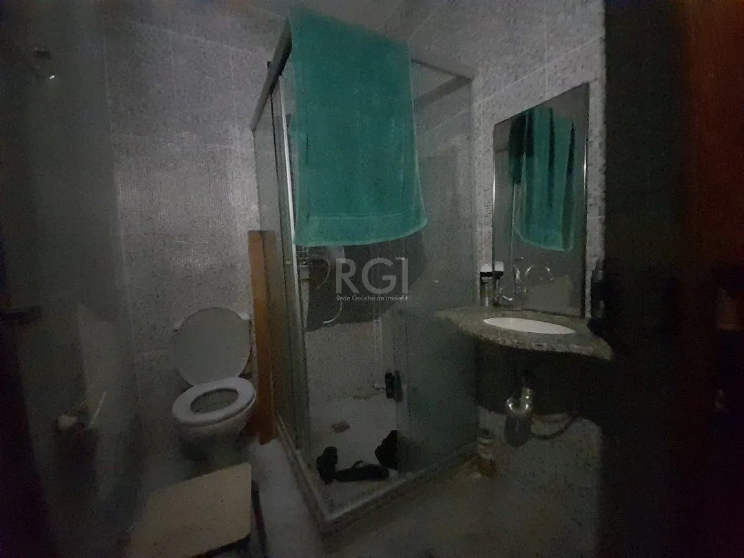 Imagem Casa para Venda com 3 dormitórios, sendo 1 suites e 3 vagas no bairro Ipanema