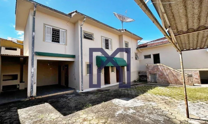 Imagem Casa com 6 dormitórios à venda, 283 m² por R$ 1.400.000,00 - Varginha - Itajubá/MG