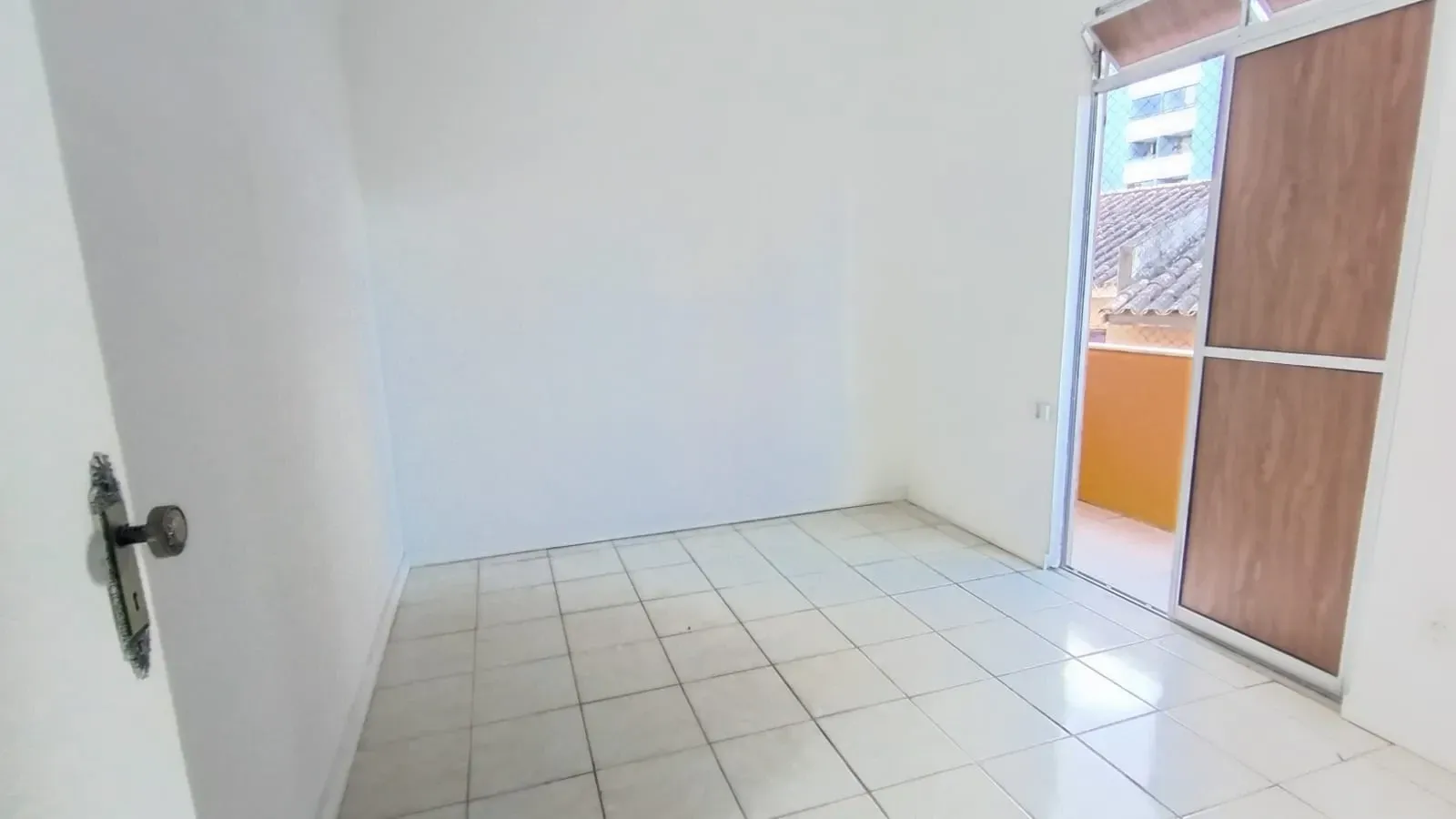 Imagem Apartamento com 2 Quartos para Alugar, 70 m² em Imbuí - Salvador