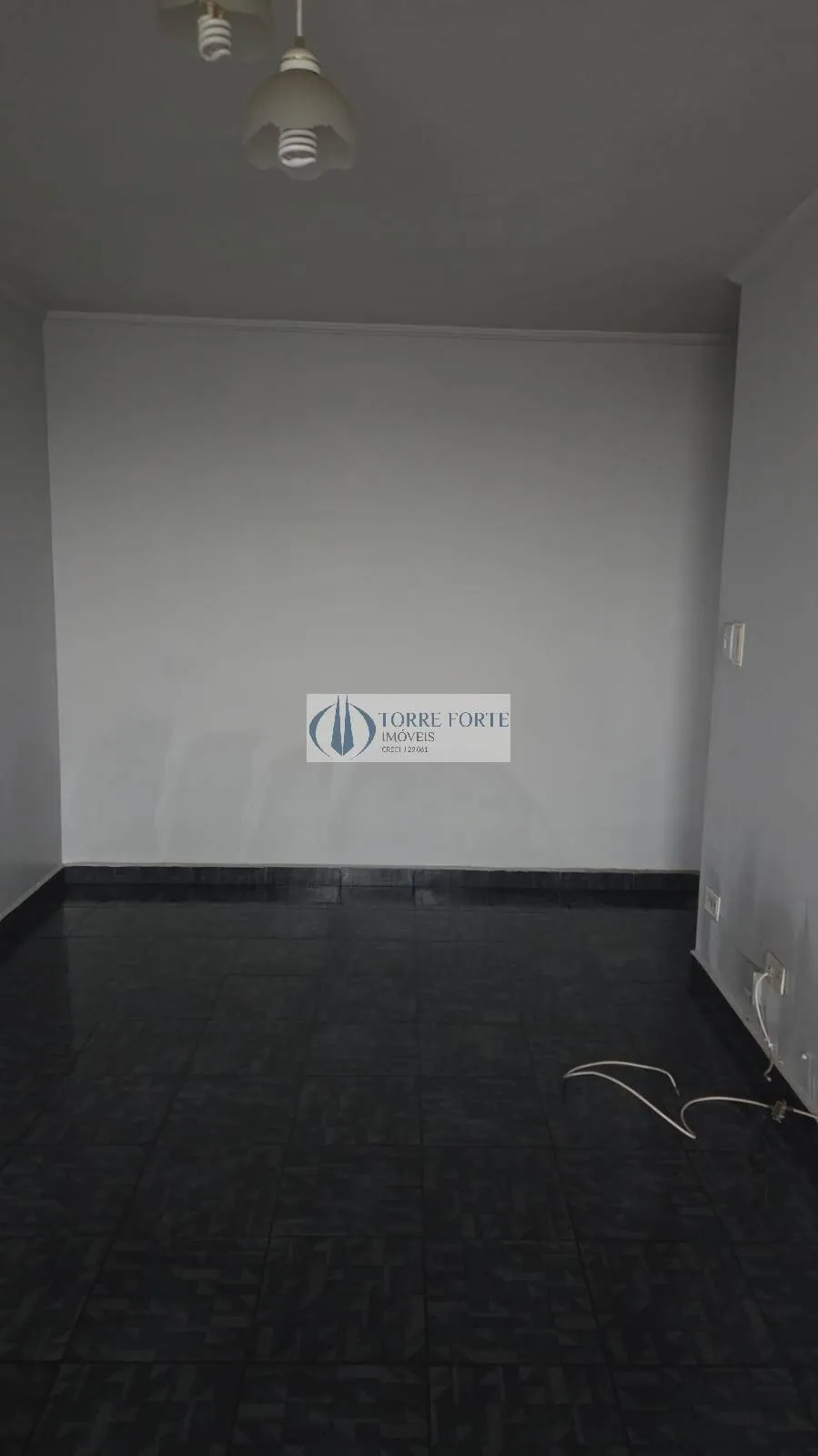 Imagem Lindo Apartamento com 2 dormitórios em Vila Ivone