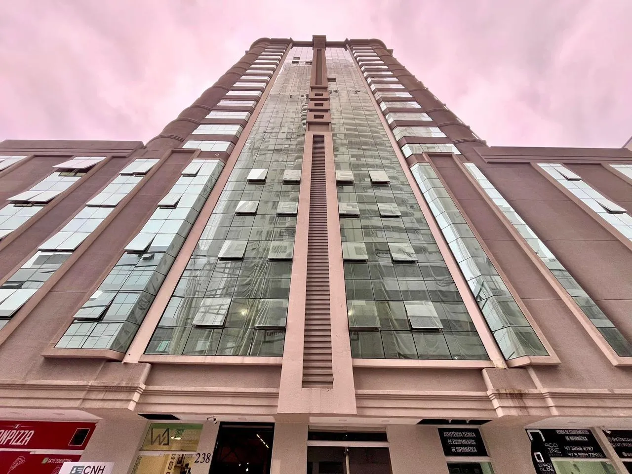 Foto do imóvel Apartamento à venda com 147m2 por R$ 1.650.000,00
