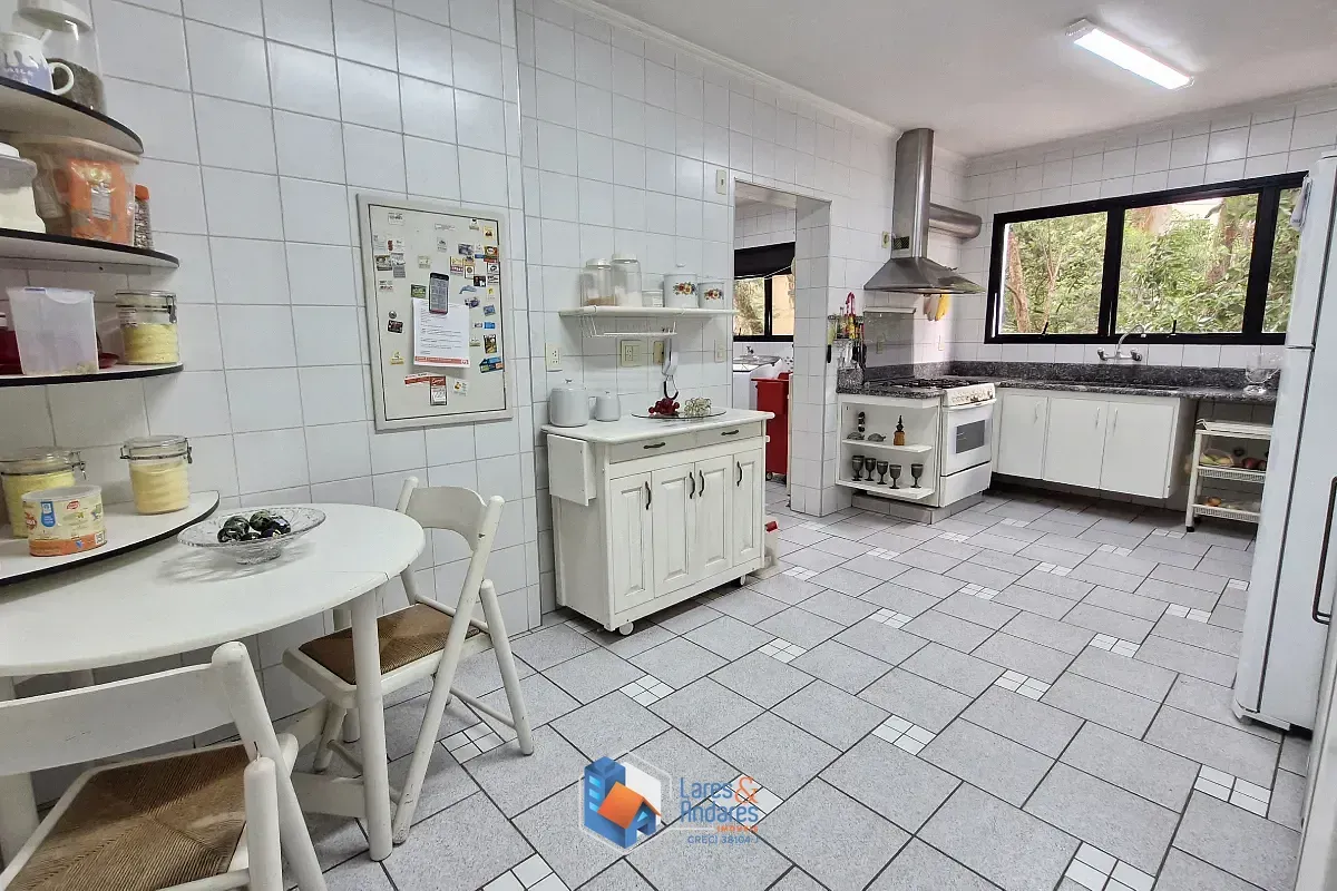 Imagem Apartamento para venda em Vila Andrade com 4 quartos, sendo 2 suítes, 219m²
