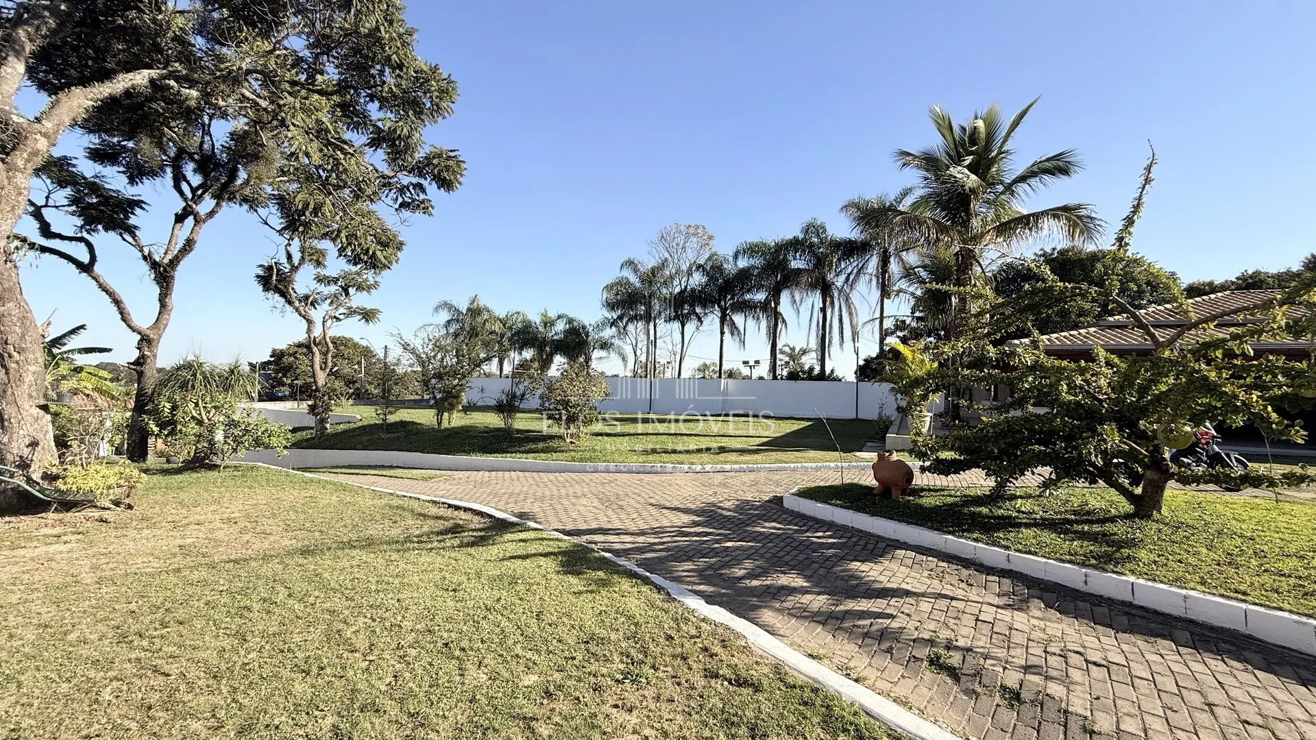Imagem CHÁCARA 2.000 m2 - COND AREIA BRANCA - LIMEIRA/SP - R$ 1.500.000,00