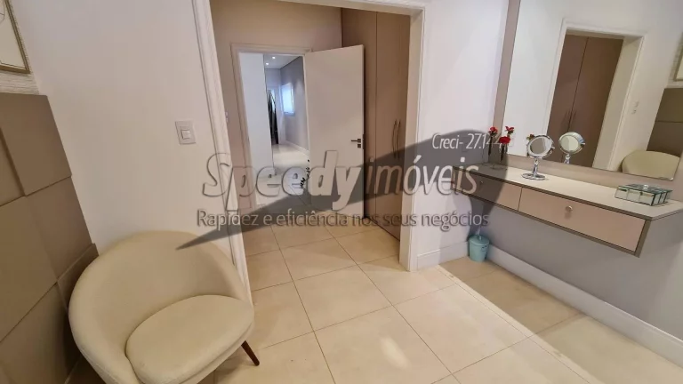 Imagem Apartamento em Santos, 4 dormitórios - bairro Boqueirão