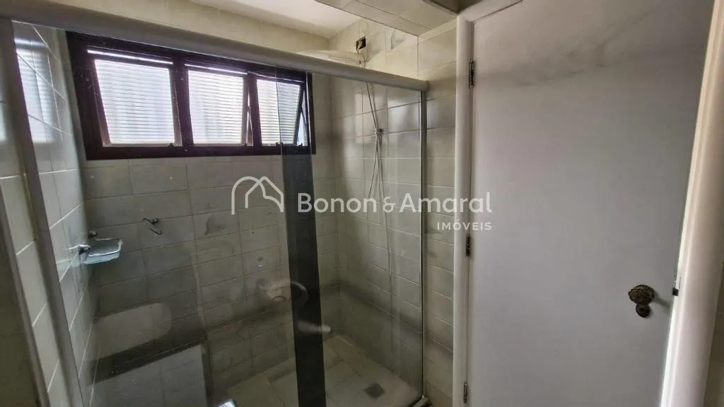 Imagem Apartamento à venda no Edifício Sevilha Plaza no Cambuí em Campinas