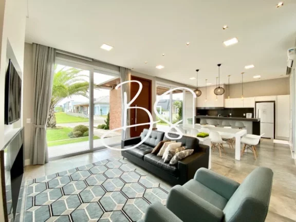 Imagem CASA RESIDENCIAL em CAPÃO DA CANOA - RS, Praia