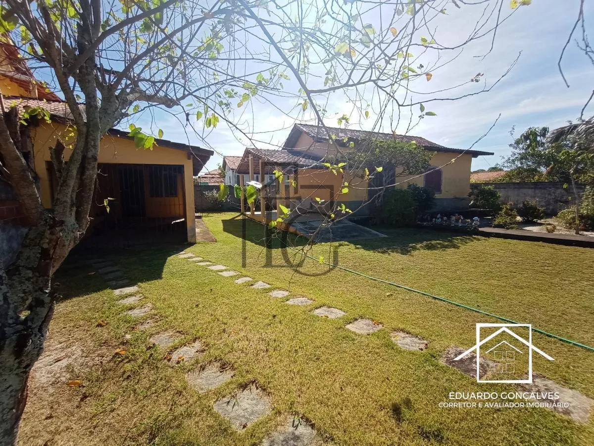 Casa para Venda em Saquarema, Vilatur, 2 dormitórios, 1 suíte, 1 banheiro, 2 vagas