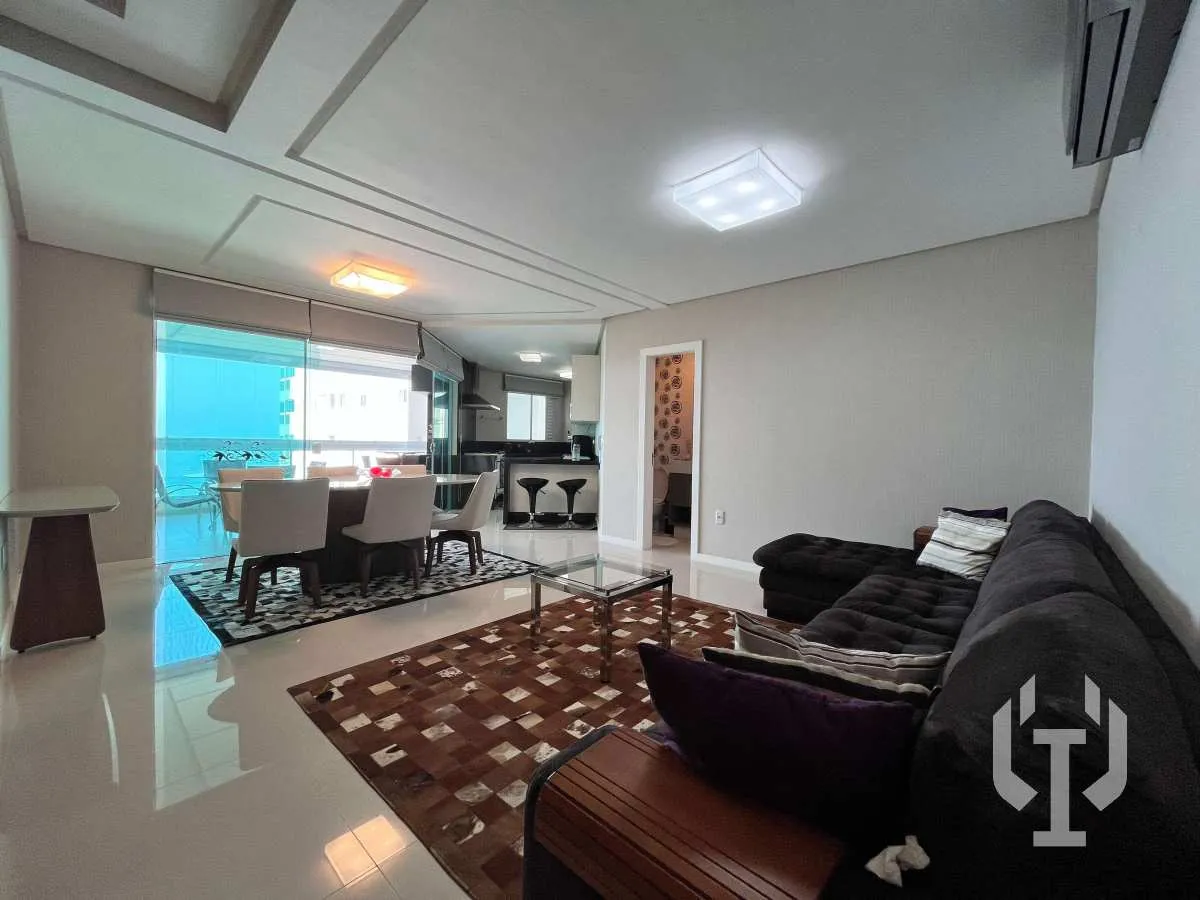 Imagem Apartamento Frente Mar 4 Suítes Mobiliado Pronto Para Morar em Meia Praia