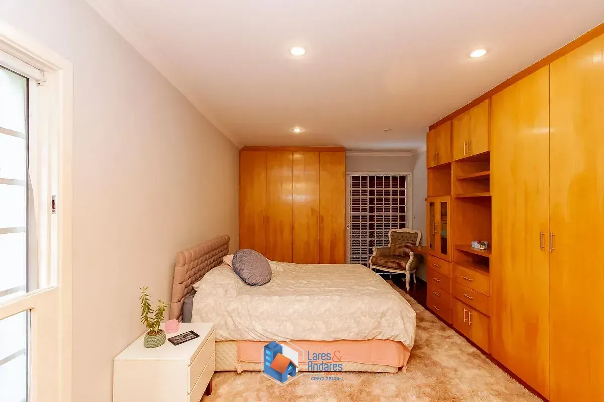 Imagem Casa para venda em Jardim dos Estados com 5 quartos, sendo 4 suítes, 530m²