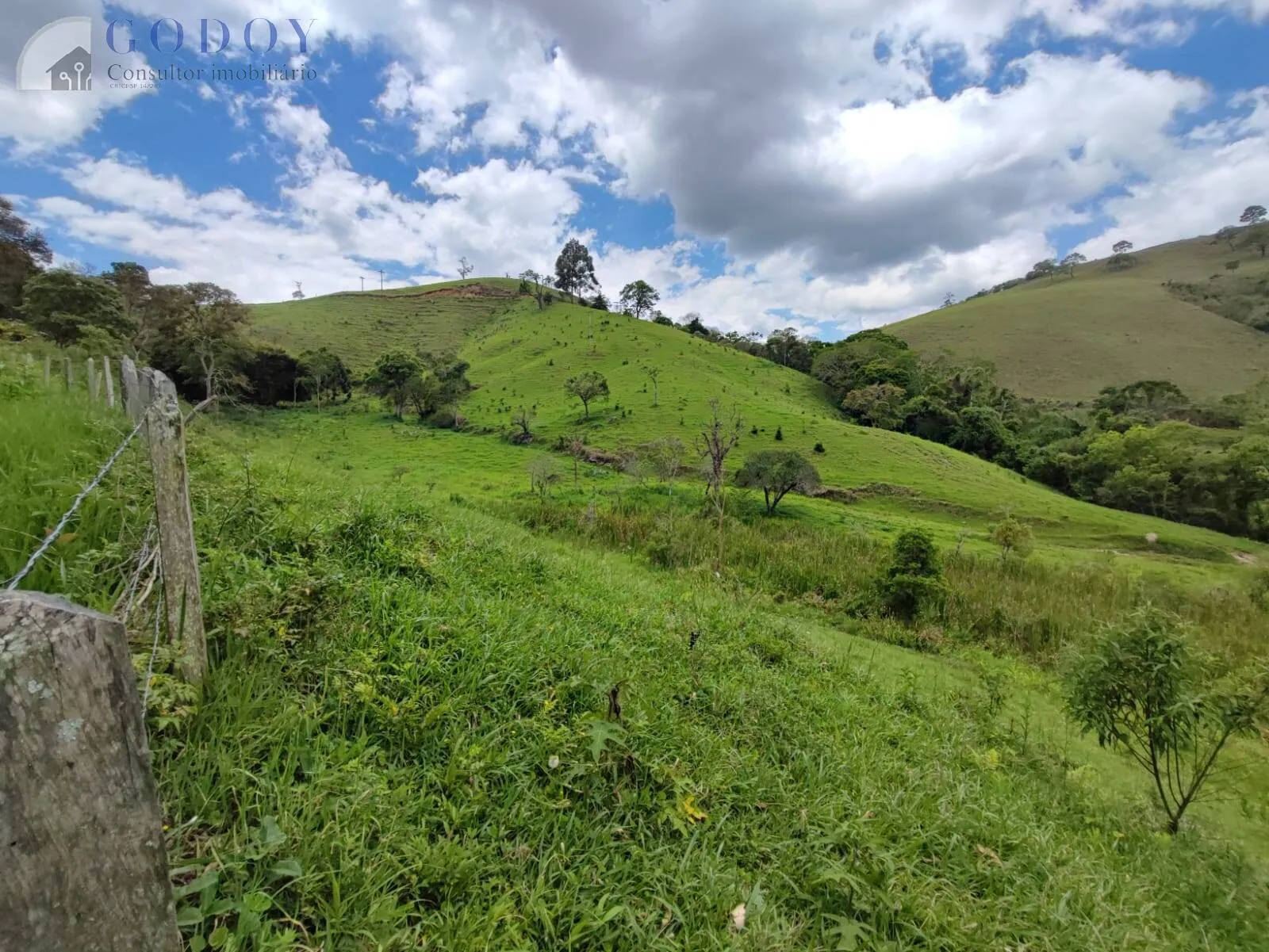 Imagem Área de 48.000 m² com excelente localização em Cunha/SP.
