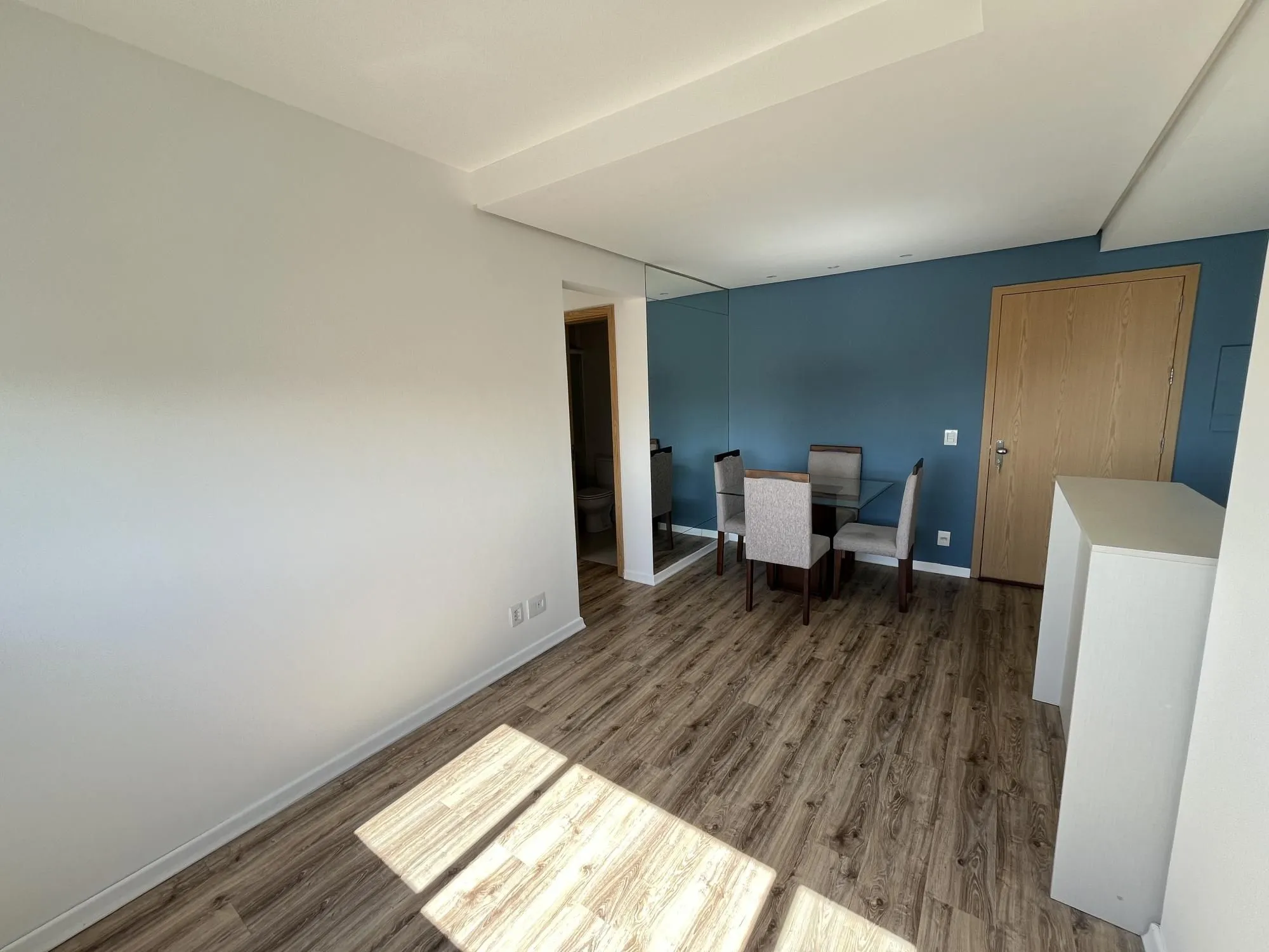 Imagem Apartamento de 2 dormitórios, suíte e 1 vaga de garagem no bairro Passo da Areia