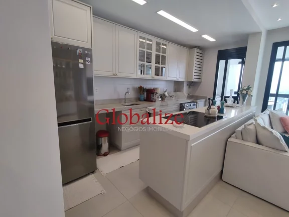 Imagem Apartamento mobiliado de 83 metros 1 dormitório 1 suíte, 2 vagas coberta demarcada com elevador na Aparecida Santos R$1.550.500,00