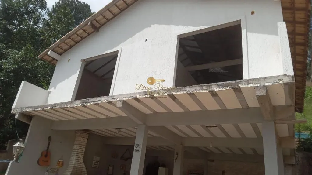 Imagem Casa para Venda em Teresópolis / RJ no bairro Jardim Salaco