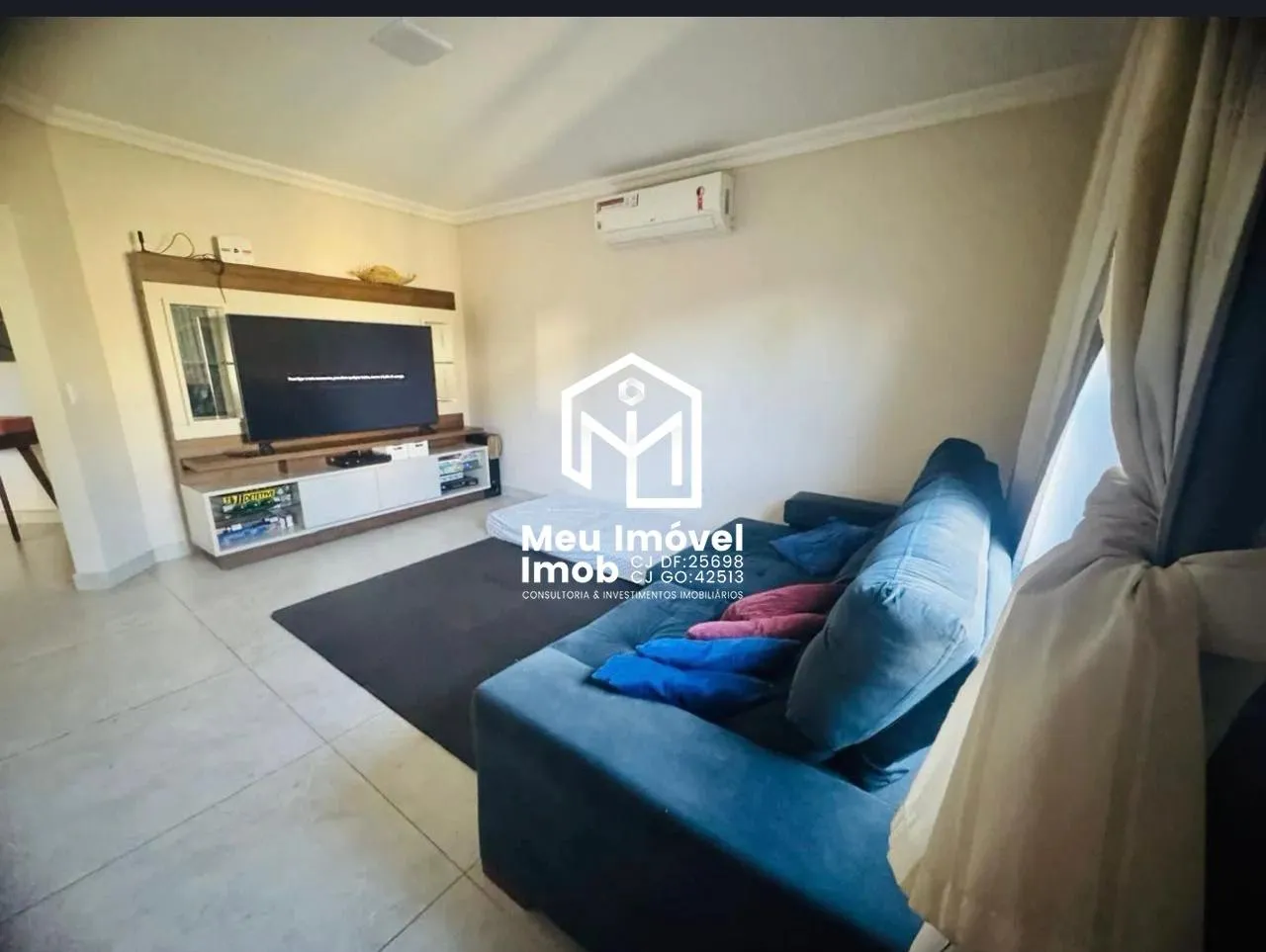 Imagem Casa 3 Quartos 1 Suíte 200m² 4 Vagas Águas Claras/DF