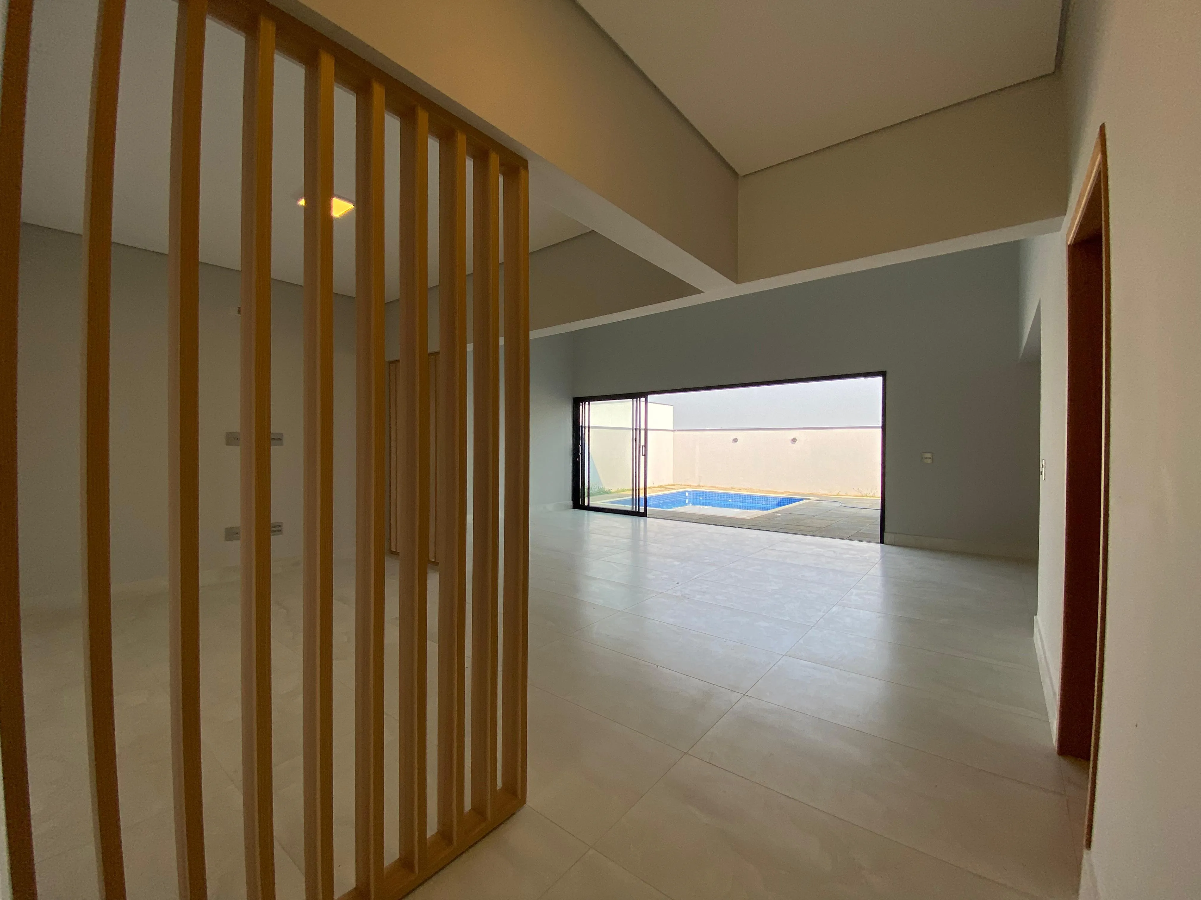 Imagem Linda Casa no Alphaville 3