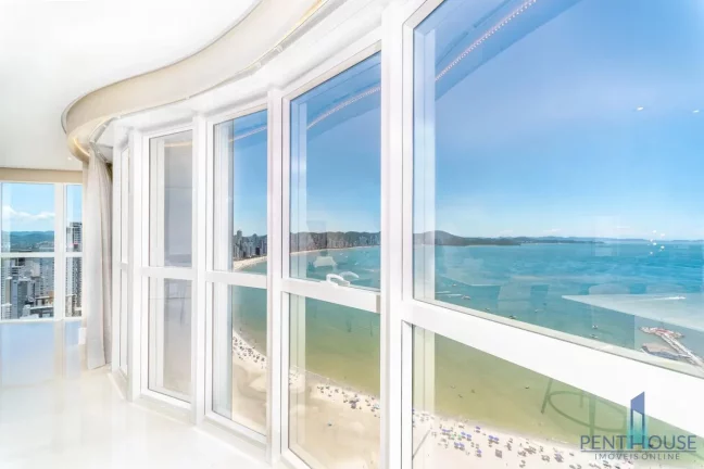 Imagem Apartamento Frente Mar para Venda em Balneário Camboriú, CENTRO, 4 dormitórios, 4 suítes, 6 banheiros, 4 vagas