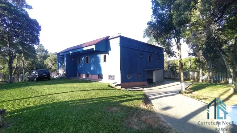 Imagem - Chácara com casa, 04 quartos c/suíte, em ótima localização, em São José dos Pinhais PR