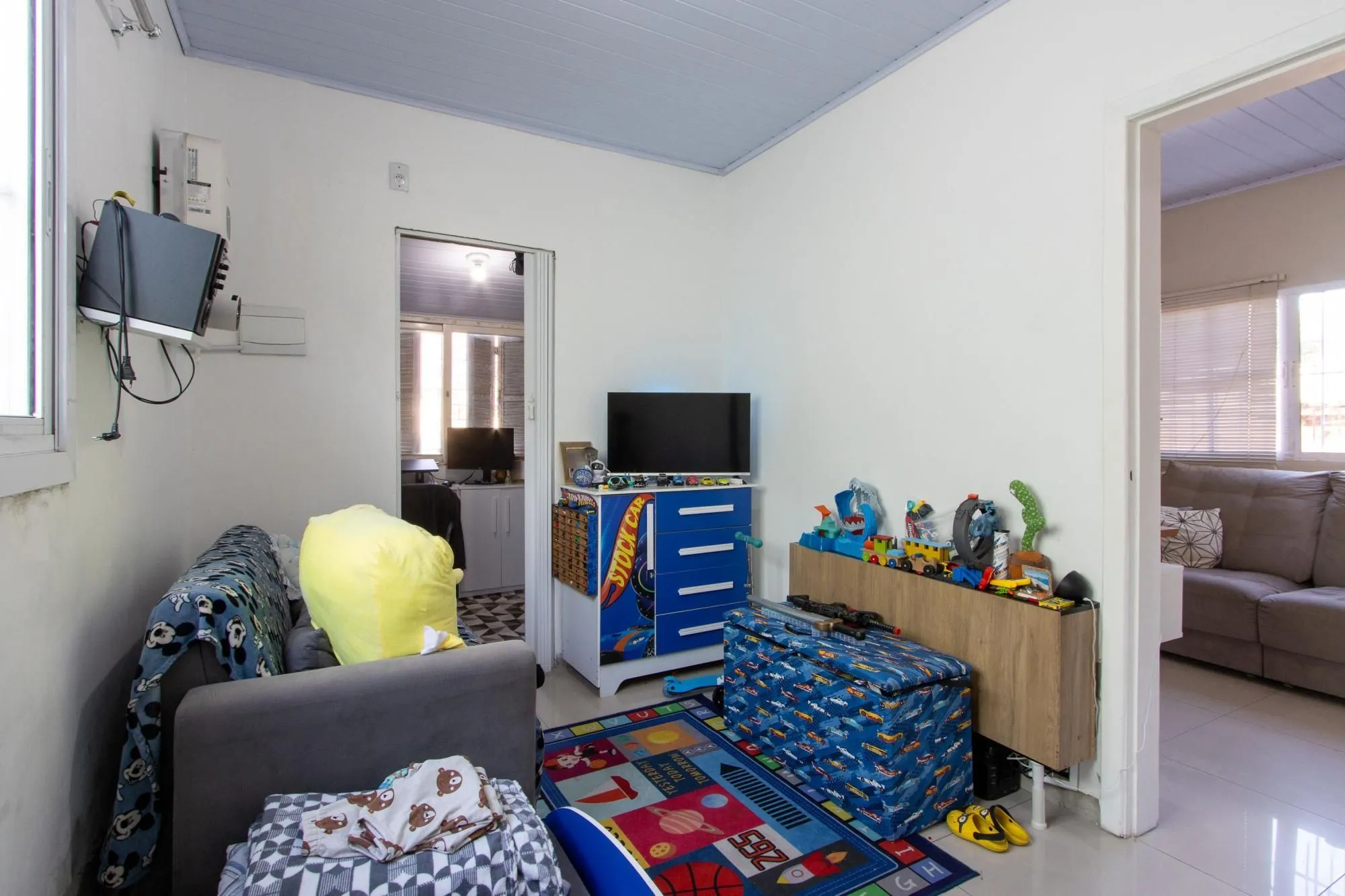 Imagem Casa para Venda - 134.06m², 3 dormitórios, 5 vagas - Vila Nova