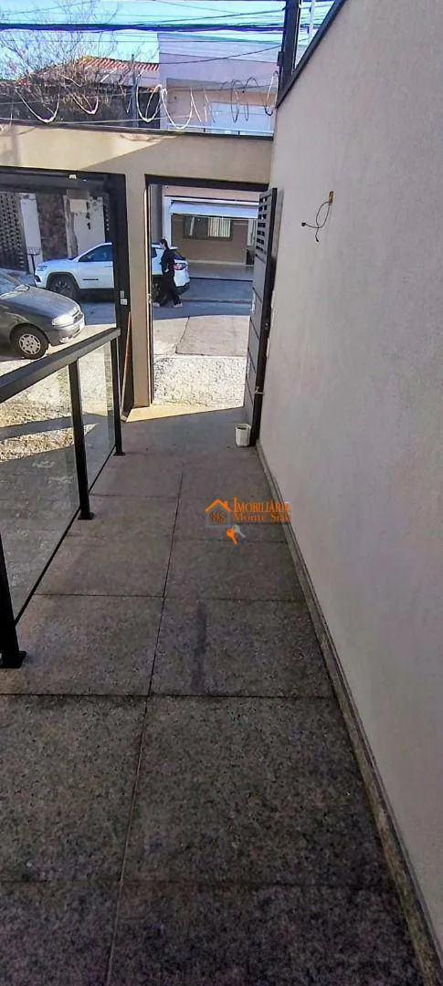 Imagem Sobrado com 3 dormitórios à venda, 260 m² por R$ 1.200.000,00 - Jardim Santa Clara - Guarulhos/SP