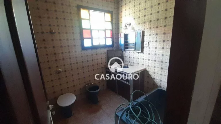 Imagem Casa com 6 dormitórios à venda, 400 m² por R$ 900.000,00 - Serra - Belo Horizonte/MG