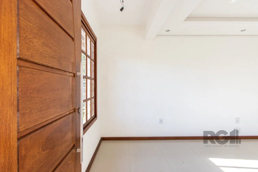 Imagem Casa para Venda - 120m², 3 dormitórios, sendo 1 suites, 1 vaga - Guarujá