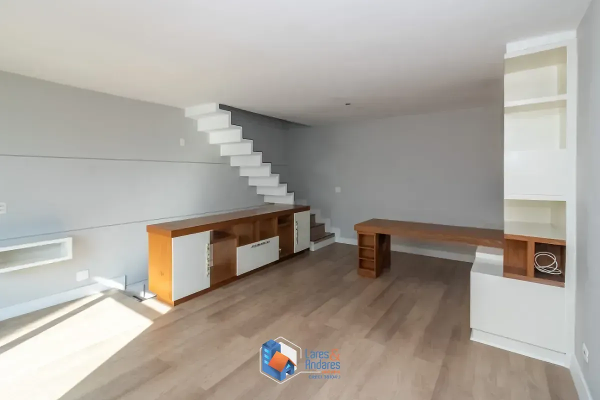 Imagem Triplex para venda em Itaim Bibi com 1 quarto, sendo 1 suíte, 90m²