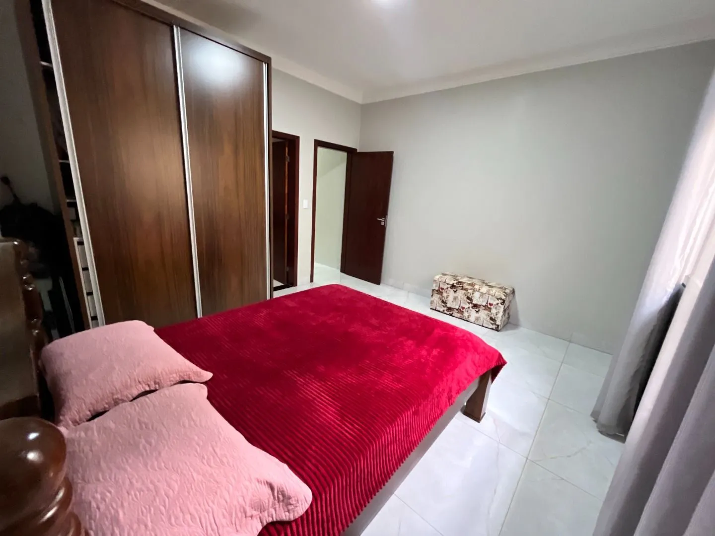 Imagem Casa com 3 dormitórios à venda, 155 m² por R$ 530.000,00 - Afonso Queiroz - Patos de Minas/MG