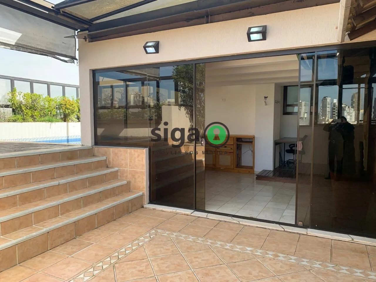 Imagem VENDE na Vila Suzana (Região do Morumbi) COBERTURA com 3 quartos, uma suíte, 3 Vagas + Depósito