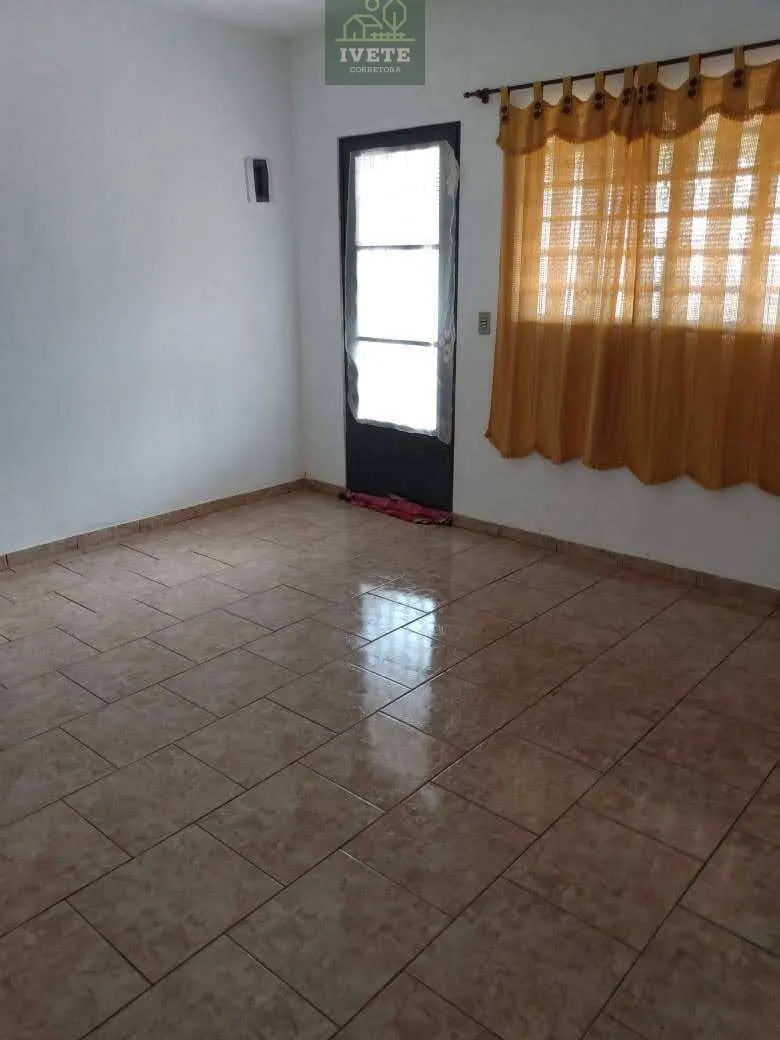 Imagem Linda Chácara à Venda no Bairro dos Camilos - Socorro/SP