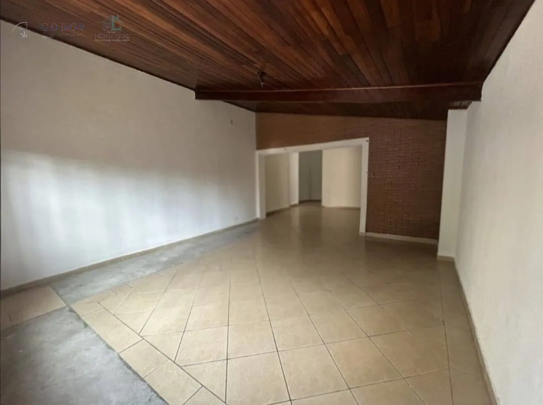 Imagem Casa Versátil para Negócios no São Benedito, Pindamonhangaba - SP