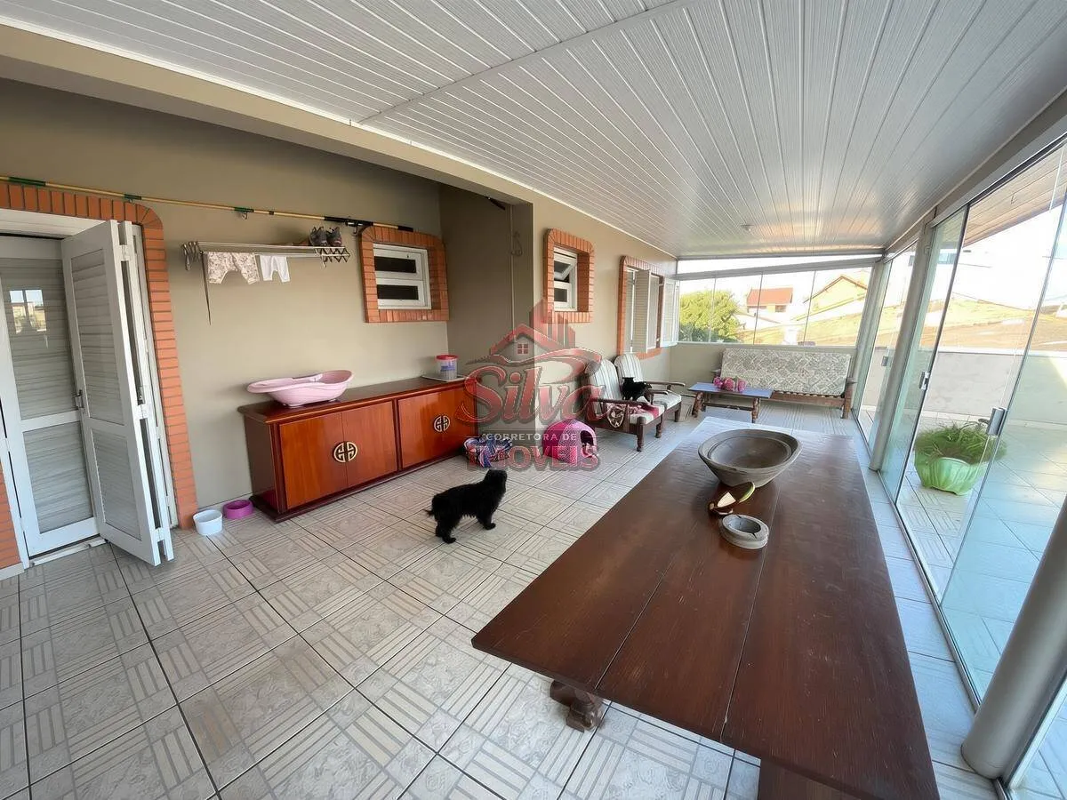 Imagem C548 | Casa 6 dormitórios à venda a 350m do mar em Imbé