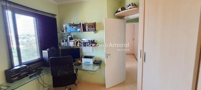 Imagem Localizado em uma das regiões mais desejadas da cidade, este apartamento está cercado por ampla re...