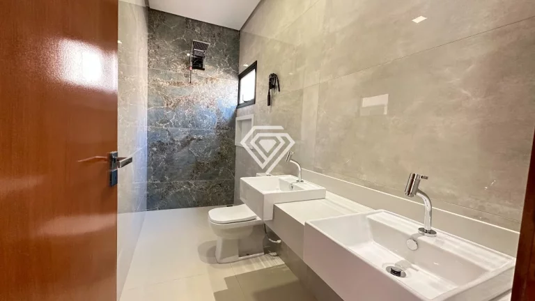 Imagem Casa 3 Suítes, 194 m² c/ Lazer na 110 Sul