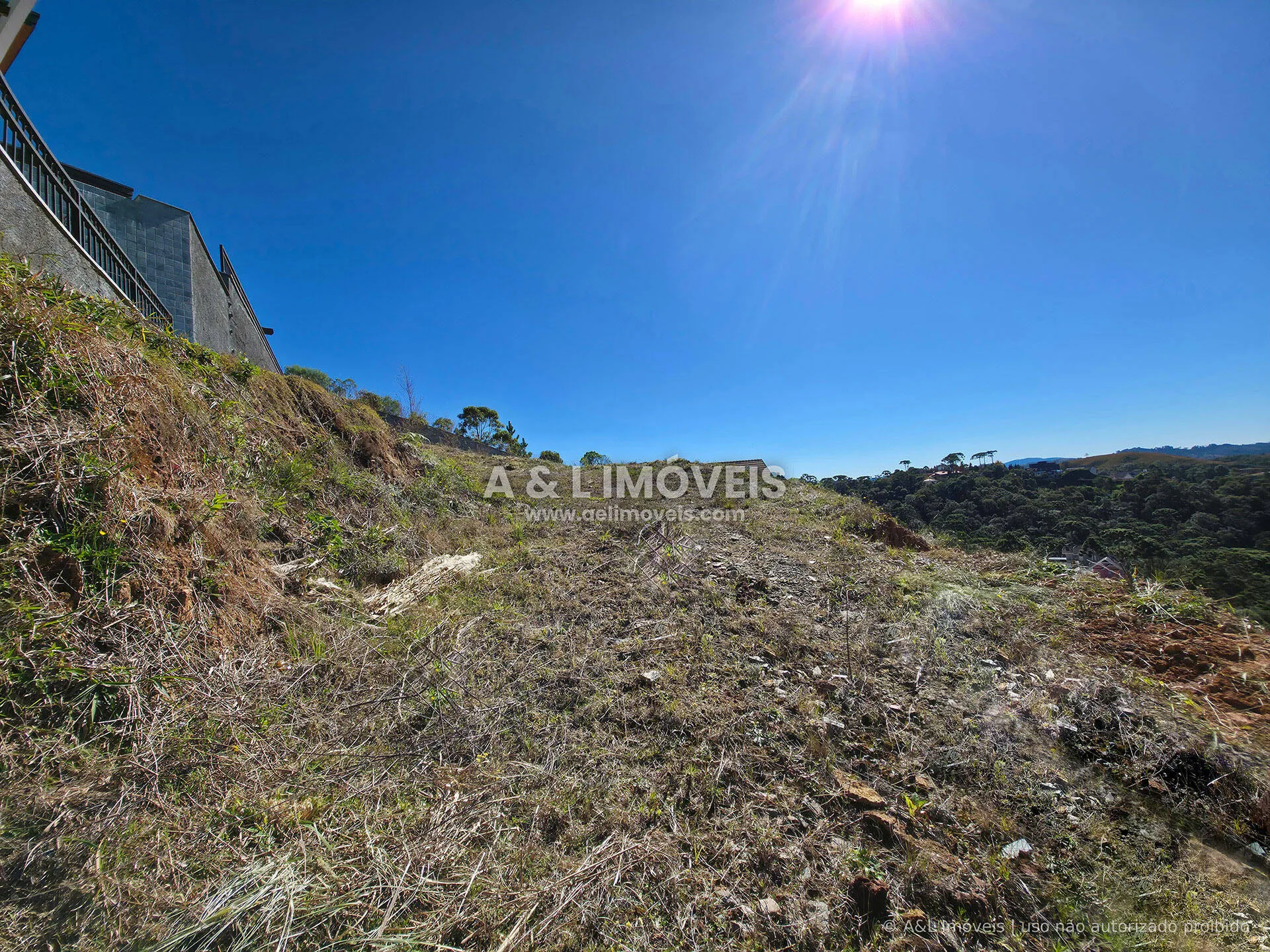 Imagem Terreno no Condomínio Ecológico II com 1.004,01 m², aclive e vista