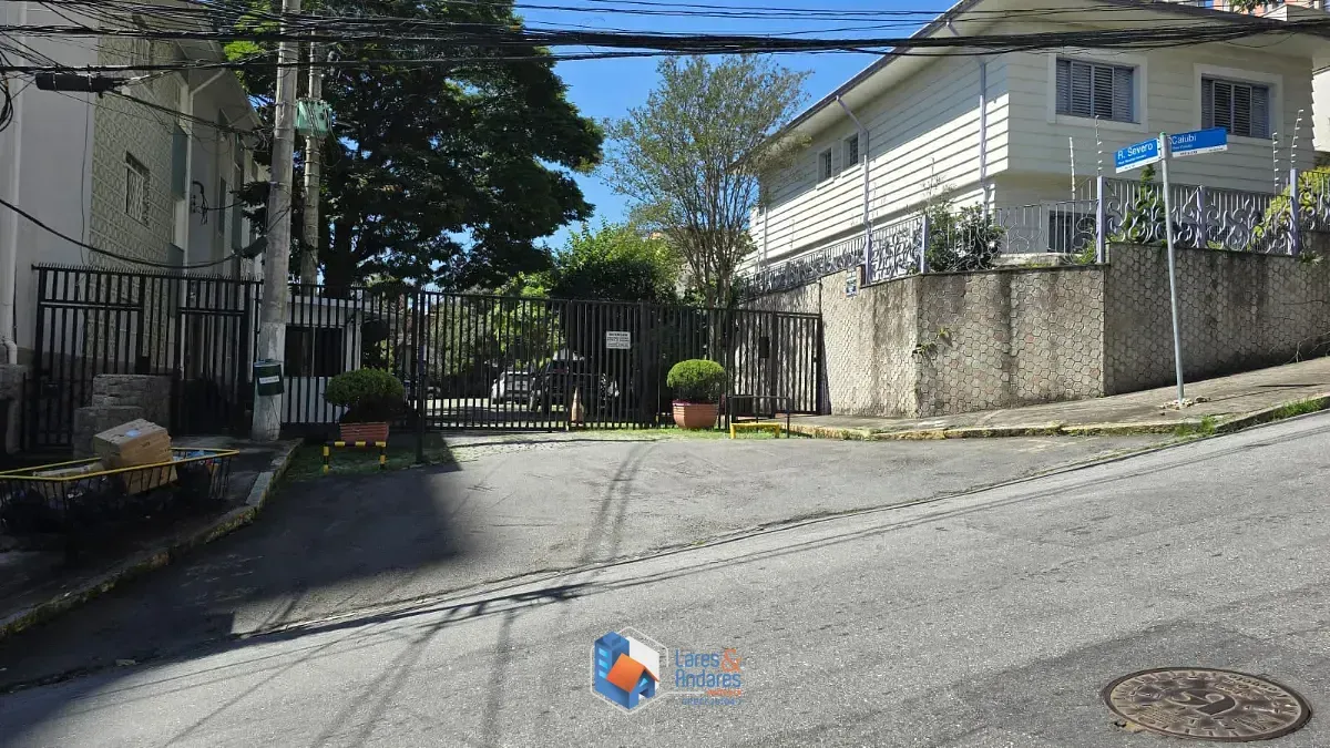Imagem Casa de vila para venda em Perdizes com 4 quartos, 250m²