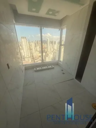 Imagem Apartamento Quadra Mar para Venda em Balneário Camboriú, CENTRO, 4 dormitórios, 4 suítes, 5 banheiros, 4 vagas