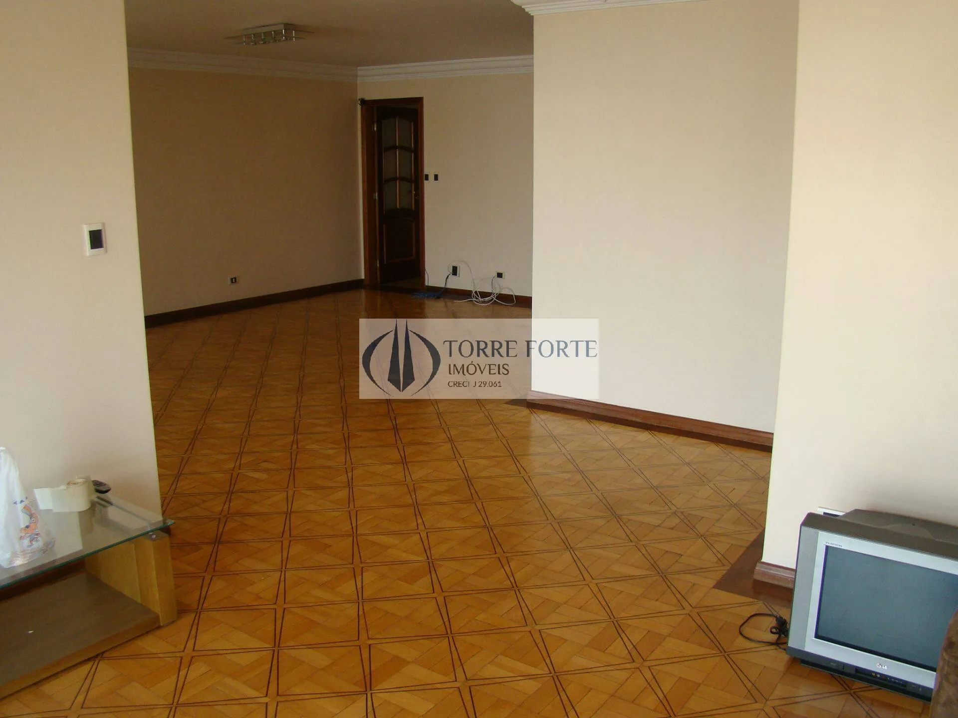 Imagem Lindo Apartamento 300m2 ,localizado na AV Paes de Barros -Mooca