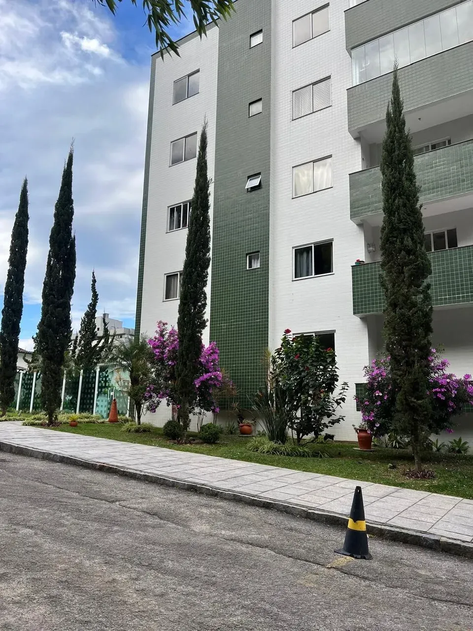 Imagem Apartamento com 2 Quartos para Alugar, 123 m² em Alto - Teresópolis