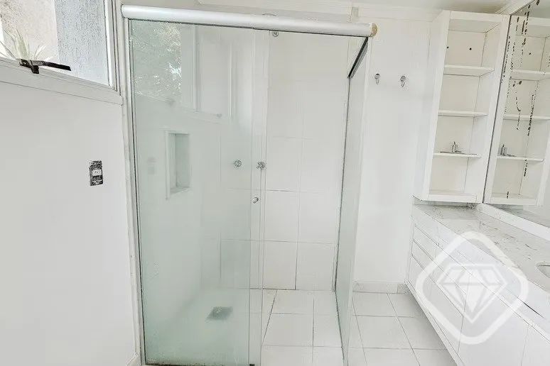 Imagem ALGUMAS VISTAS NÃO PRECISAM DE FILTRO.

Casa em condomínio na Vila Assunção, com vista para o Gu...